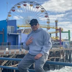 Meet your Posher, Yonathan